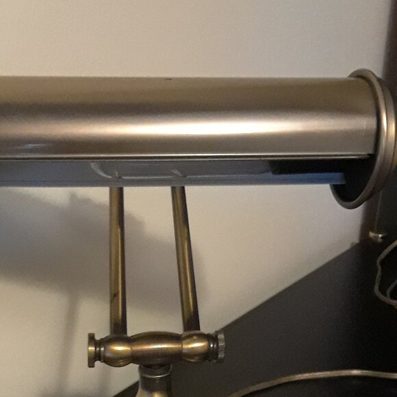 Vintage Brass Banker's Desk Lamp - Picture 11 of 12